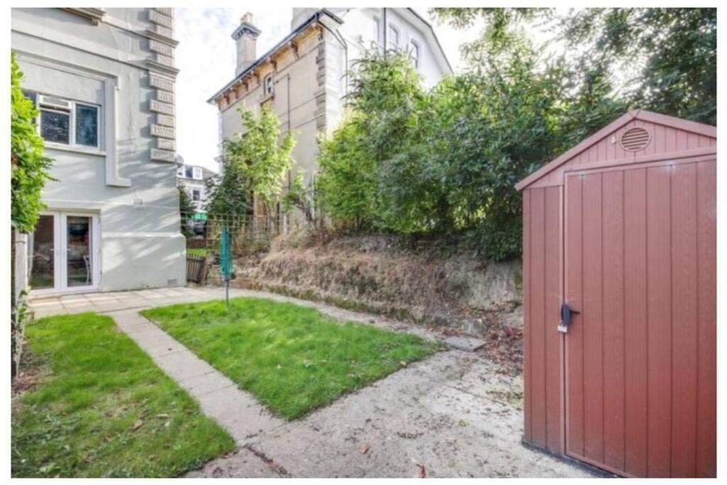Central 2 Bedroom Garden Flat With Free Parking Royal Tunbridge Wells Luaran gambar